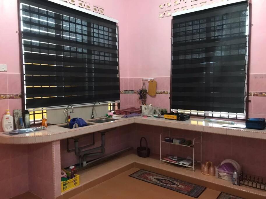 Homestay Che Mat Kuala Terengganu Eksteriør billede
