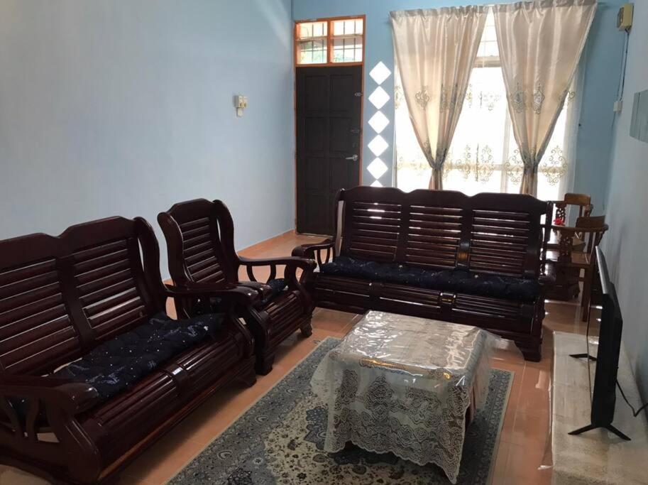 Homestay Che Mat Kuala Terengganu Eksteriør billede
