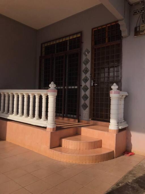 Homestay Che Mat Kuala Terengganu Eksteriør billede