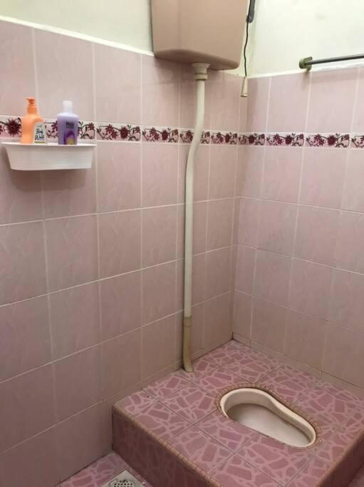 Homestay Che Mat Kuala Terengganu Eksteriør billede